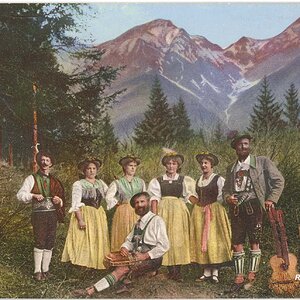 Original-Tiroler-Konzertsänger- und Schuhplattltänzer-Gesellschaft Lex Höpperger aus Rum bei Innsbruck