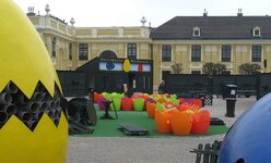 SchÃ¶nbrunn-Ostermarkt.jpg