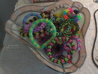 Looms.jpg