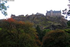 Edinburgh Herbst castle rock.jpg