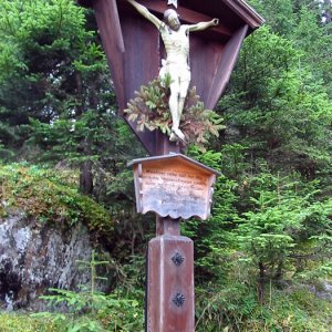 Wegkreuz Maria Waldrast - Siebenbrünndlareal