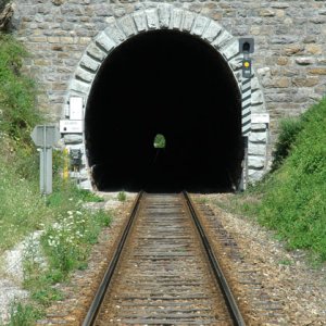 Goldberg-Tunnel der Donau-Uferbahn