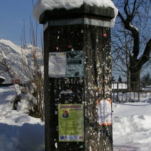 Alte Litfaßsäule in Schwaz