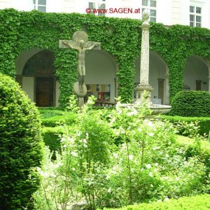 Kreuzgang Franziskanerkloster Innsbruck