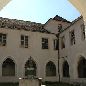 Kreuzgang Kloster Neustift