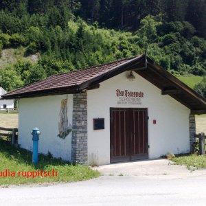 feuerwehrhaus in unterberg, tirol