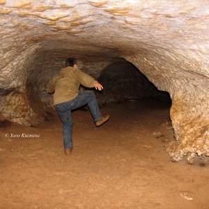 Tanz in der Höhle