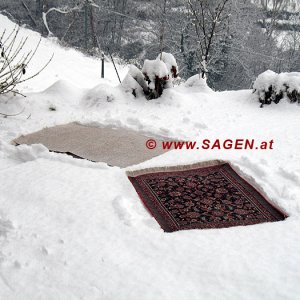 Teppiche im Schnee