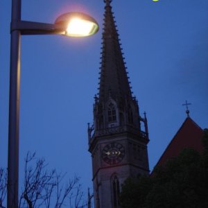 Kirchenturm in der Dämmerung!