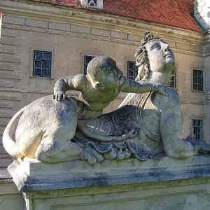 Sphinx auf Schloss Greillenstein