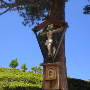 Wegkreuz am Zirbenweg