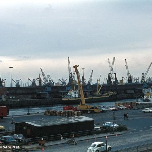 Hafenszene Hamburg