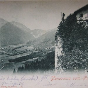 Blick von Falkenstein auf Krimml