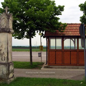 Wartehäuschen mit Bildstock Laa/Thaya