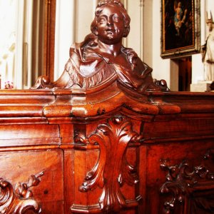 Kirchenbank, Detail