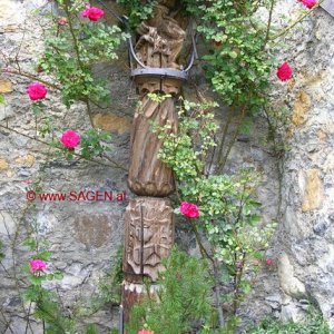 Rosenstrauch mit Bildstock