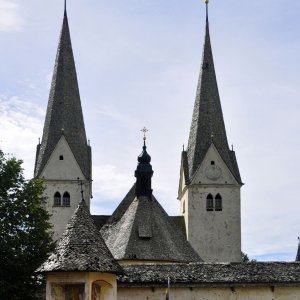 Diex - Wehrkirche und spätgotischer Bildstock