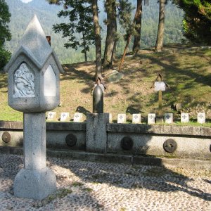 "Marterl" im Friedhof