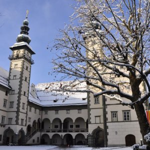Landhaus in Klagenfurt im ersten Schnee