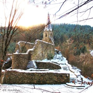 Burg – und Kapellenruine
