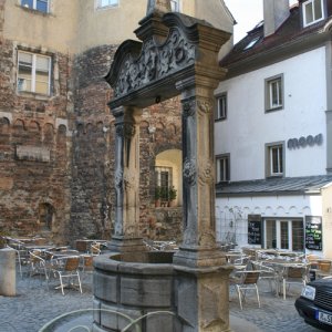 Ziehbrunnen am Wiedfang in Regensburg