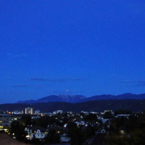 Beginn der Mondfinsternis in Klagenfurt