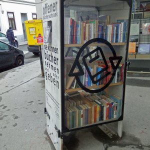 Straßenbücherkasten