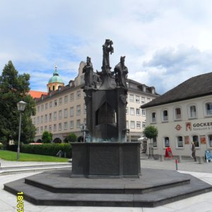 Denkmal - Brunnen 500 Jahre Wallfahrt Altötting
