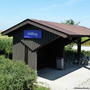 Wilfling, Haltestelle