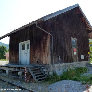 Bahnhof Grünau im Almtal, Gütermagazin