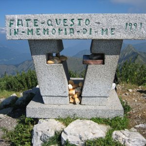Altar auf dem Monte Cadria, 2254 m
