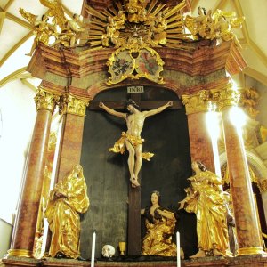 Der Kreuzaltar