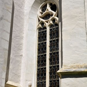 Gräbern (Bez. Wolfsberg - Kärnten) - Maßwerkfenster, links unten ein rätsel