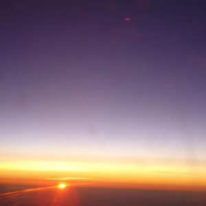 Medium 'Sonnenaufgang über den Wolken' in der Kategorie 'Sonne, Mond, Sterne, Planeten, Astronomie'