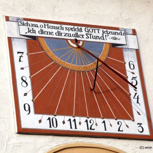 Sonnenuhr Hitzendorf