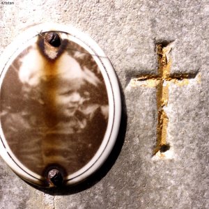 Detail Kindergrab Traunkirchen