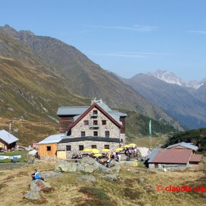 Franz-Senn-Hütte Stubaier Alpen