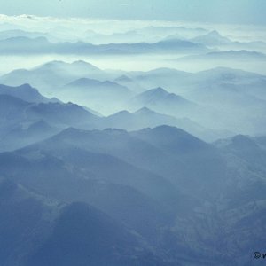 Berge, Fernsicht und Nebel