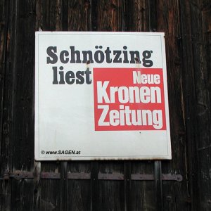 Schnötzing liest Neue Kronen Zeitung