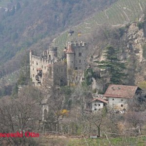 Brunnenburg bei Meran