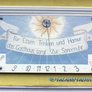 Sonnenuhr Wien 22