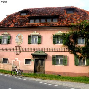 Bauernhof Baujahr 1371  Graz-Stattegg