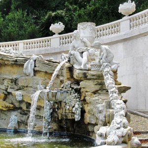 Der Obeliskbrunnen - Detail Schönbrunner Schlossgarten in Wien