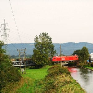 Eisenbahnbrücke