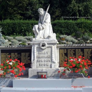 Kriegerdenkmal Feuersbrunn