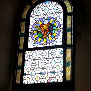 Glasfenster Wallfahrtskirche Maria Raisenmarkt