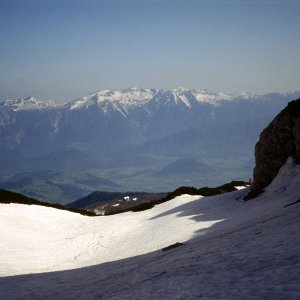 Beim Bergwandern in den Alpen