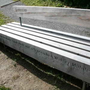 "Sprechende Bänke" am Tannberg (Auswahl)