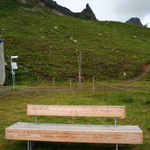 "Sprechende Bänke" am Tannberg (Auswahl)