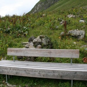 "Sprechende Bänke" am Tannberg (Auswahl)